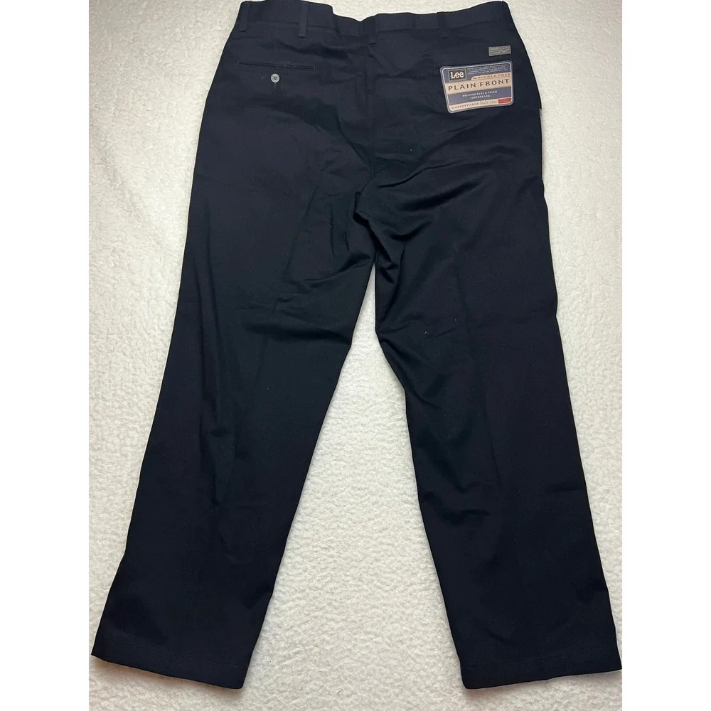 Lee Pants Mens 40x30 Black Plain Front Wrinkle Free Relaxed Tapered 414-2001 NWT